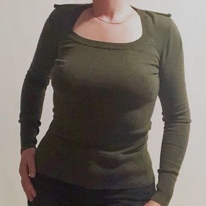 Costa Blanca army green tight fitting knit sweater
